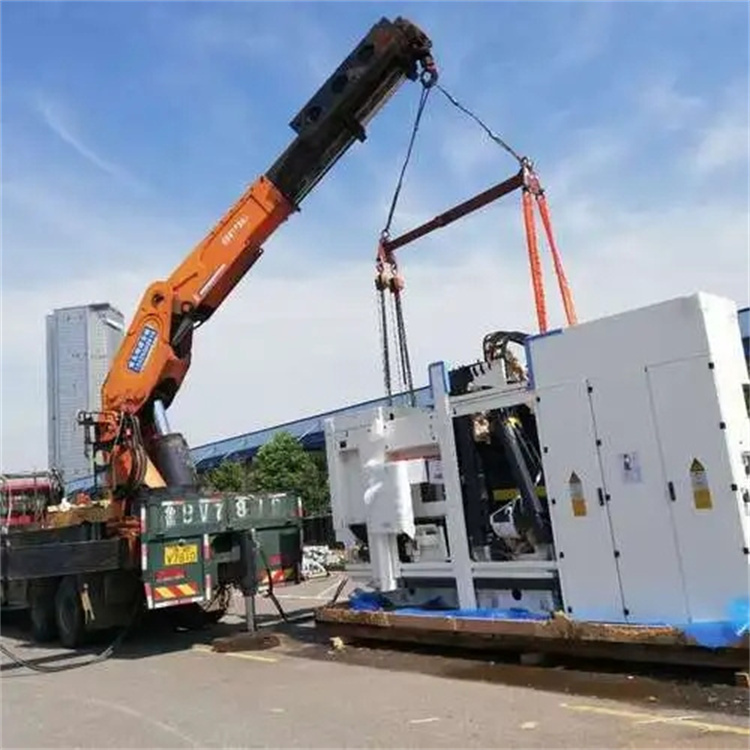 东方附近小吊车联系方式|8-16吨|本地及时服务