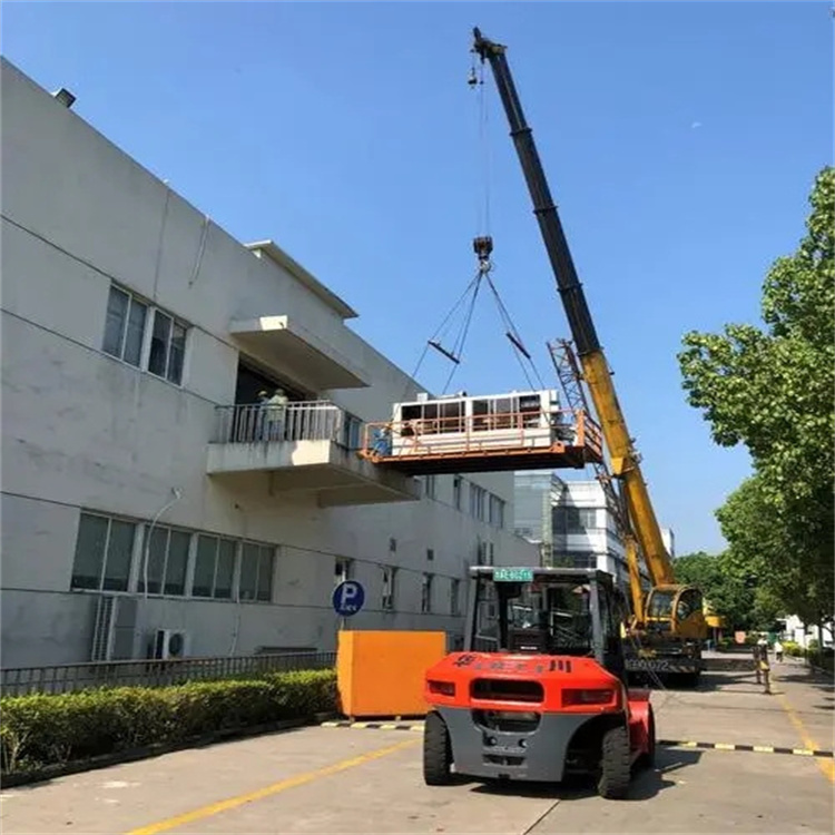 东方起重机司机十吊十不吊